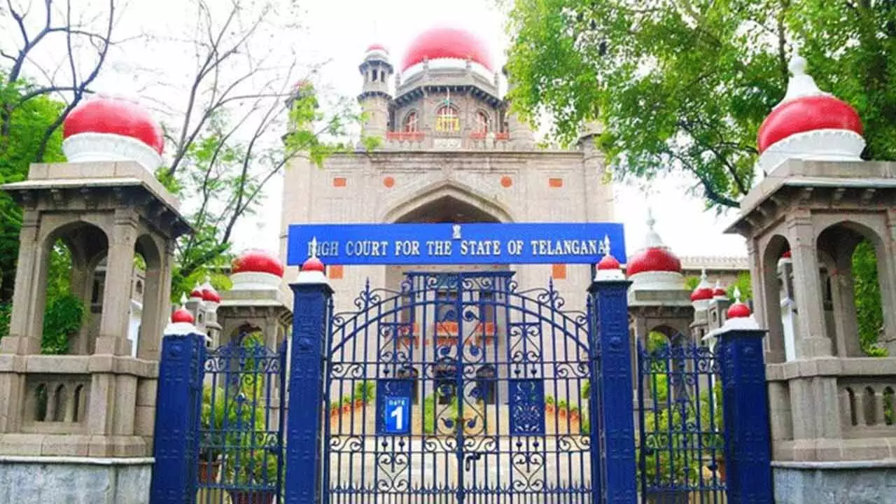 High Court : హైకోర్టును ఆశ్రయించిన మూసీ బాధితులు High Court : హైకోర్టును ఆశ్రయించిన మూసీ బాధితులు