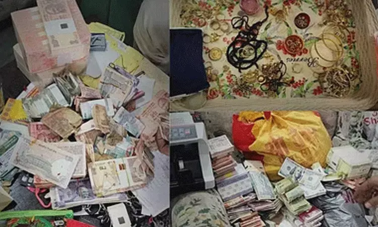 రిటైర్డ్ ప్రభుత్వ ఉద్యోగి ఇంటి నుంచి ₹90 కోట్ల ఆస్తులను స్వాధీనం చేసుకున్న లోకాయుక్త