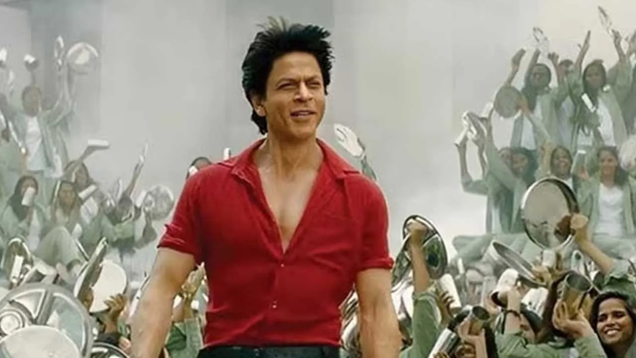 Shah Rukh Khan : సినిమా లొకేషన్లోనే చనిపోవాలి .. షారుఖ్ ఖాన్ ఎమోషనల్ కామెంట్స్ Shah Rukh Khan : సినిమా లొకేషన్లోనే చనిపోవాలి .. షారుఖ్ ఖాన్ ఎమోషనల్ కామెంట్స్