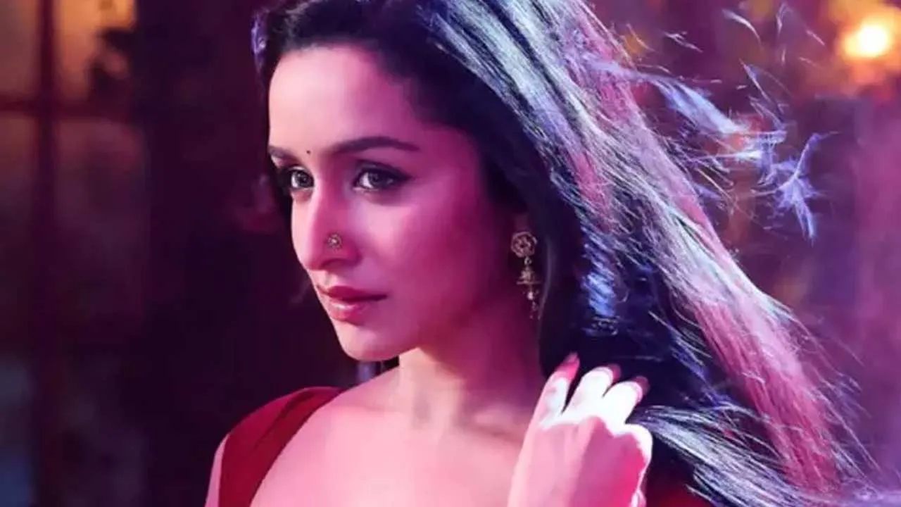 Pushpa 2 Item Song : పుష్ప-2 ఐటమ్ సాంగ్లో శ్రద్ధా? Pushpa 2 Item Song : పుష్ప-2 ఐటమ్ సాంగ్లో శ్రద్ధా?