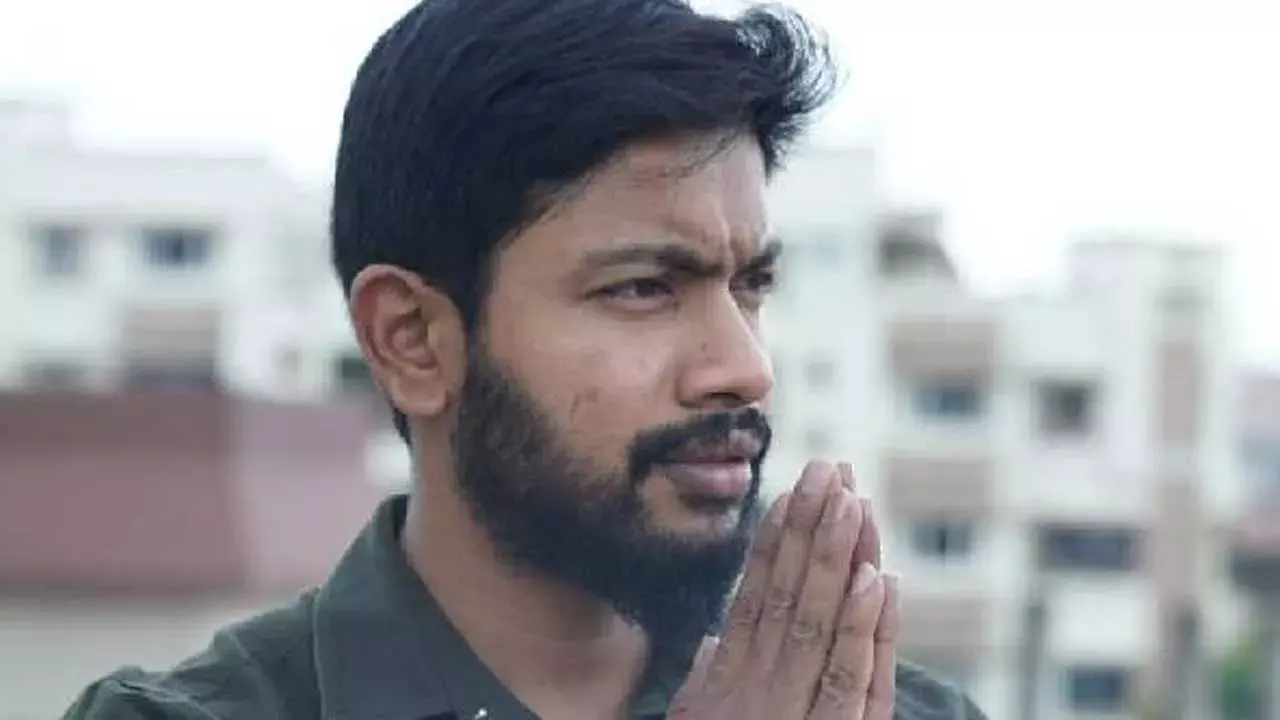 AP : మాజీ మంత్రి విశ్వరూప్ కొడుకు అరెస్ట్