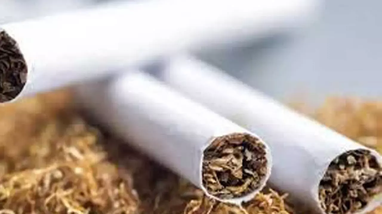 TG : రూ. 50 లక్షల విలువైన సిగరెట్ డబ్బాలు చోరీ