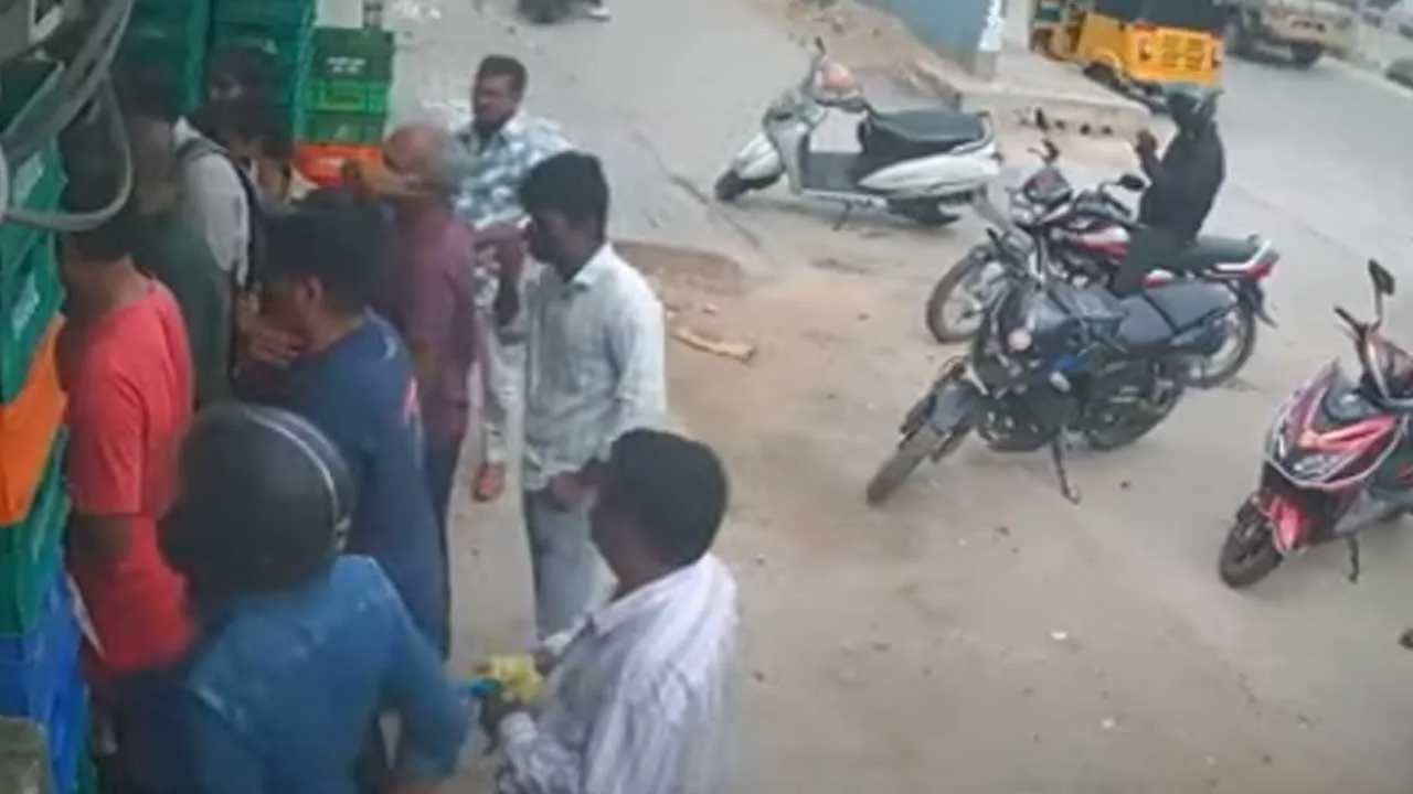 TG : మల్కాజ్ గిరిలో అటెన్షన్ డైవర్షన్ గ్యాంగ్ హల్చల్ TG : మల్కాజ్ గిరిలో అటెన్షన్ డైవర్షన్ గ్యాంగ్ హల్చల్