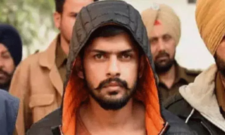 మహారాష్ట్ర అసెంబ్లీ ఎన్నికల్లో పోటీ చేసేందుకు బిష్ణోయ్ కి ఆఫర్ మహారాష్ట్ర అసెంబ్లీ ఎన్నికల్లో పోటీ చేసేందుకు బిష్ణోయ్ కి ఆఫర్