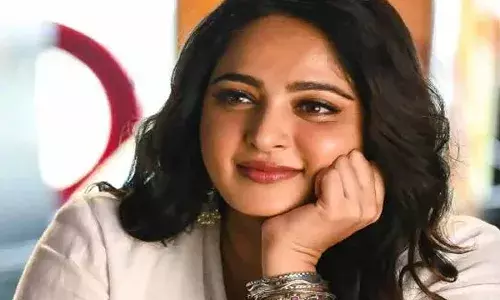 Anushka Shetty : సరోజ ఒకటి కాదు రెండు Anushka Shetty : సరోజ ఒకటి కాదు రెండు
