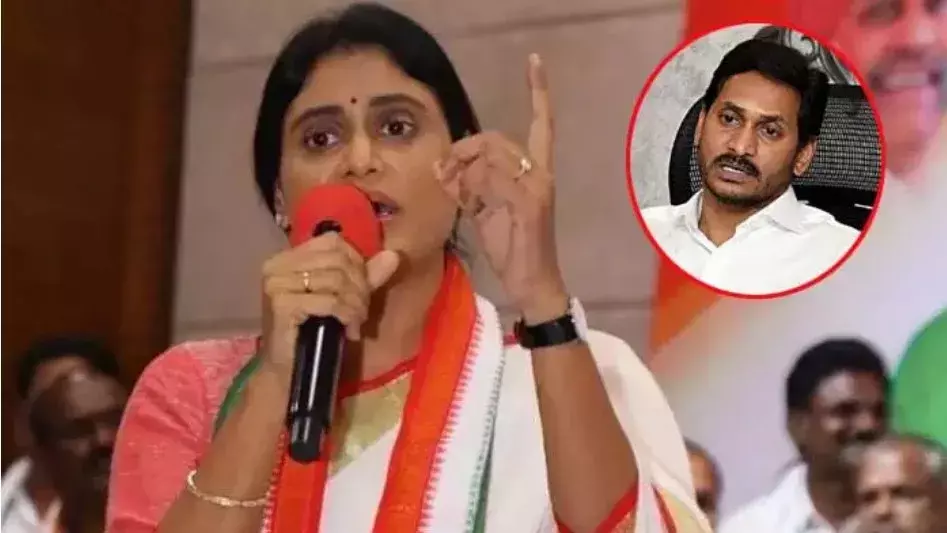 YS FAMILY: జగన్‌ ఓ విషపు నాగు