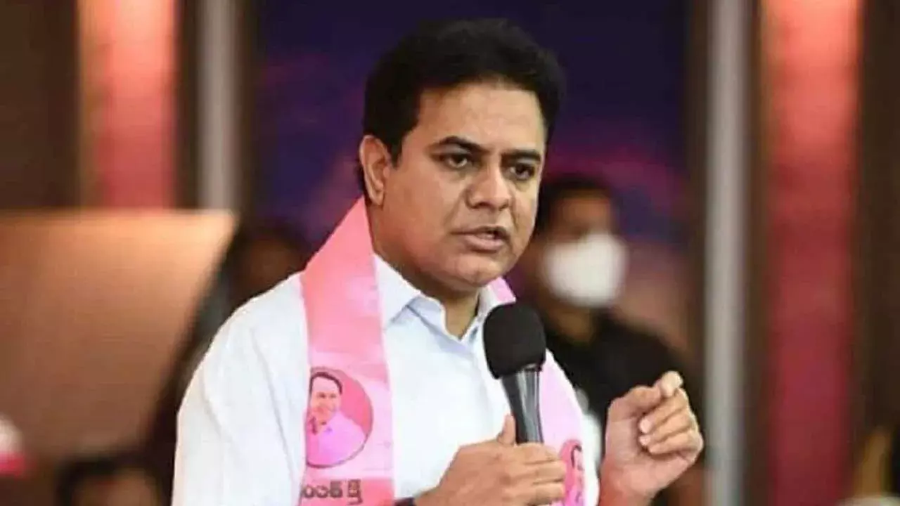KTR : ఇరికించడంలో ఉన్న మోజు పాలనపై లేదు.. కేటీఆర్ కొత్త సెటైర్లు