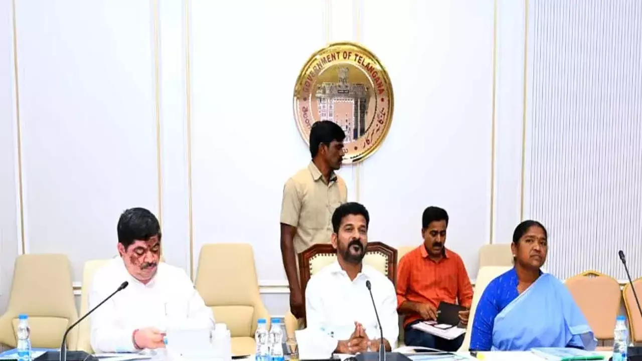 TG : కులగణనకు అంతా రెడీ.. నవంబర్ ఆరు నుంచే మొదలు TG : కులగణనకు అంతా రెడీ.. నవంబర్ ఆరు నుంచే మొదలు