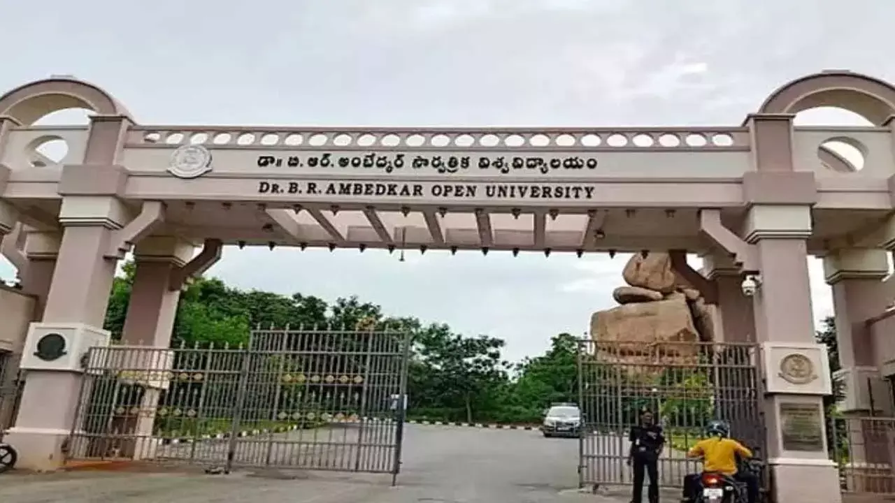 TG : అంబేద్కర్ వర్సిటీలో ఎంబీఏ అడ్మిషన్లు TG : అంబేద్కర్ వర్సిటీలో ఎంబీఏ అడ్మిషన్లు