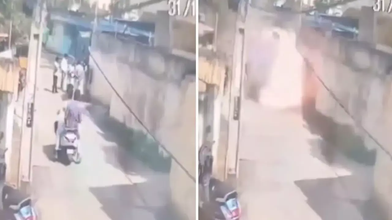 AP : ఉల్లిగడ్డ బాంబులు పేలి శరీరం ముక్కలు ముక్కలు