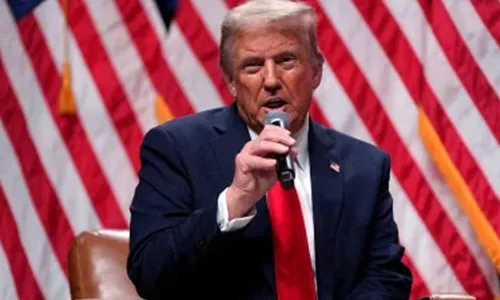 Donald Trump : హిందువులపై దాడిని ఖండించిన డొనాల్డ్ ట్రంప్ Donald Trump : హిందువులపై దాడిని ఖండించిన డొనాల్డ్ ట్రంప్
