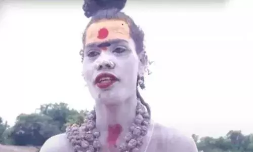 Aghori : నిర్బంధంలో అఘోరీ.. సికింద్రాబాద్ కు వెళ్తానంటూ పట్టు Aghori : నిర్బంధంలో అఘోరీ.. సికింద్రాబాద్ కు వెళ్తానంటూ పట్టు