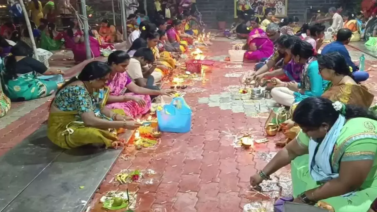 AP : పంచారామ శైవక్షేత్రాల్లో కార్తీక సందడి