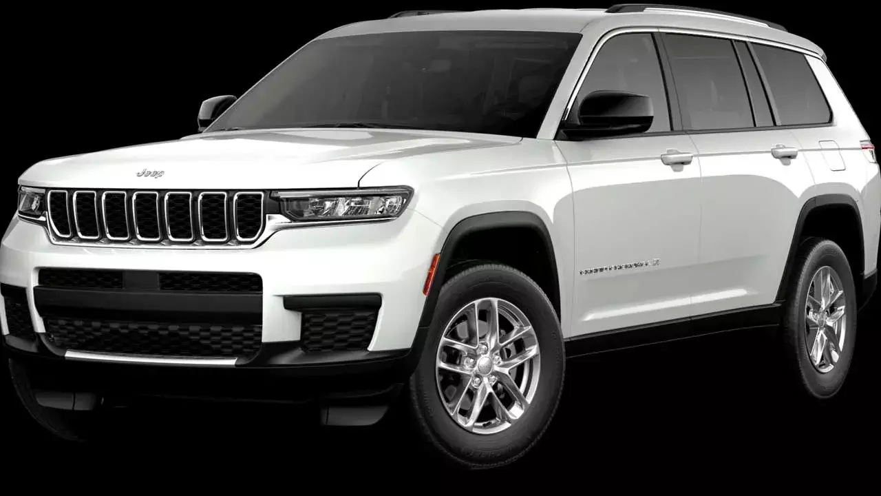 Grand Cherokee SUV : జీప్ గ్రాండ్ చెరోకీపై భారీ డిస్కౌంట్ Grand Cherokee SUV : జీప్ గ్రాండ్ చెరోకీపై భారీ డిస్కౌంట్