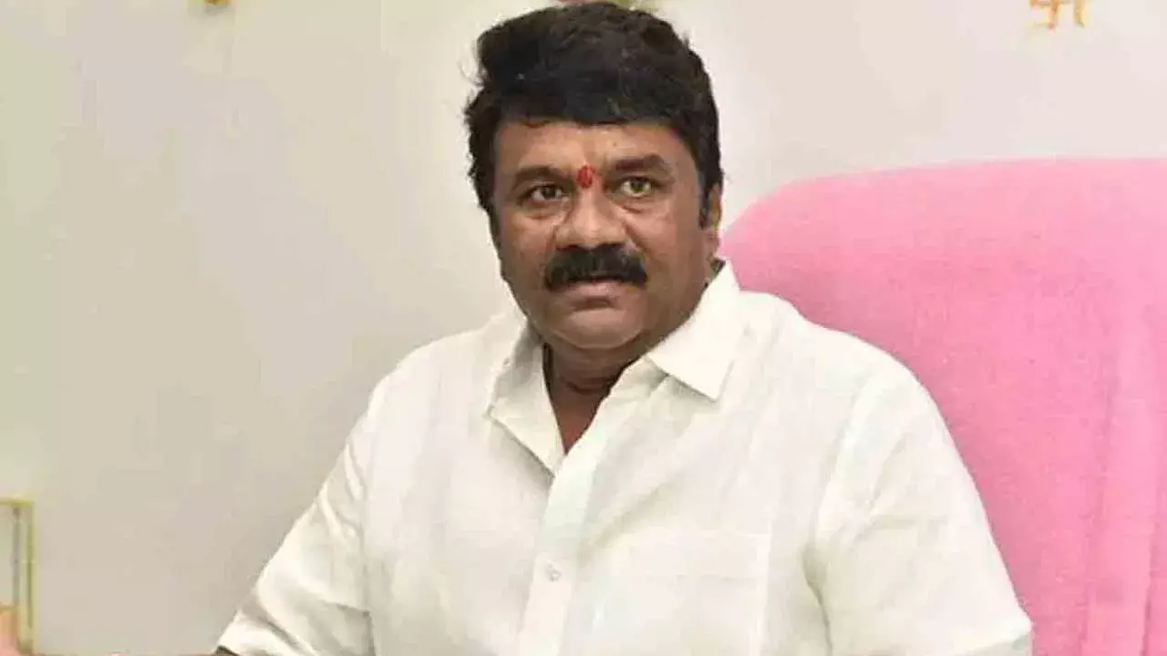 TG : తులం బంగారం ఇవ్వాల్సిందే : తలసాని TG : తులం బంగారం ఇవ్వాల్సిందే : తలసాని