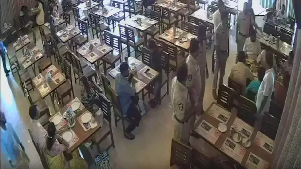 AP: బోరుగడ్డ అనిల్‍‌కు రాచమర్యాదలు.. పోలీసులపై వేటు