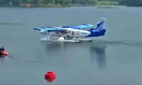 Seaplane: శ్రీశైలం టు విజయవాడ.. సీ ప్లేన్ ట్రయల్ రన్కు సర్వం సిద్ధం.. Seaplane: శ్రీశైలం టు విజయవాడ.. సీ ప్లేన్ ట్రయల్ రన్కు సర్వం సిద్ధం..