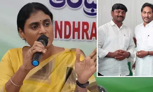 YS Sharmila : వర్రా అరెస్ట్ను స్వాగతించిన వైఎస్ షర్మిల YS Sharmila : వర్రా అరెస్ట్ను స్వాగతించిన వైఎస్ షర్మిల
