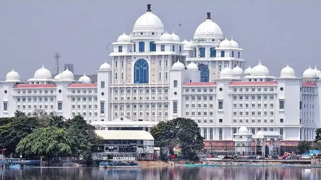Telangana Secretariat : సెక్రటేరియట్లో వాస్తు మార్పులు Telangana Secretariat : సెక్రటేరియట్లో వాస్తు మార్పులు