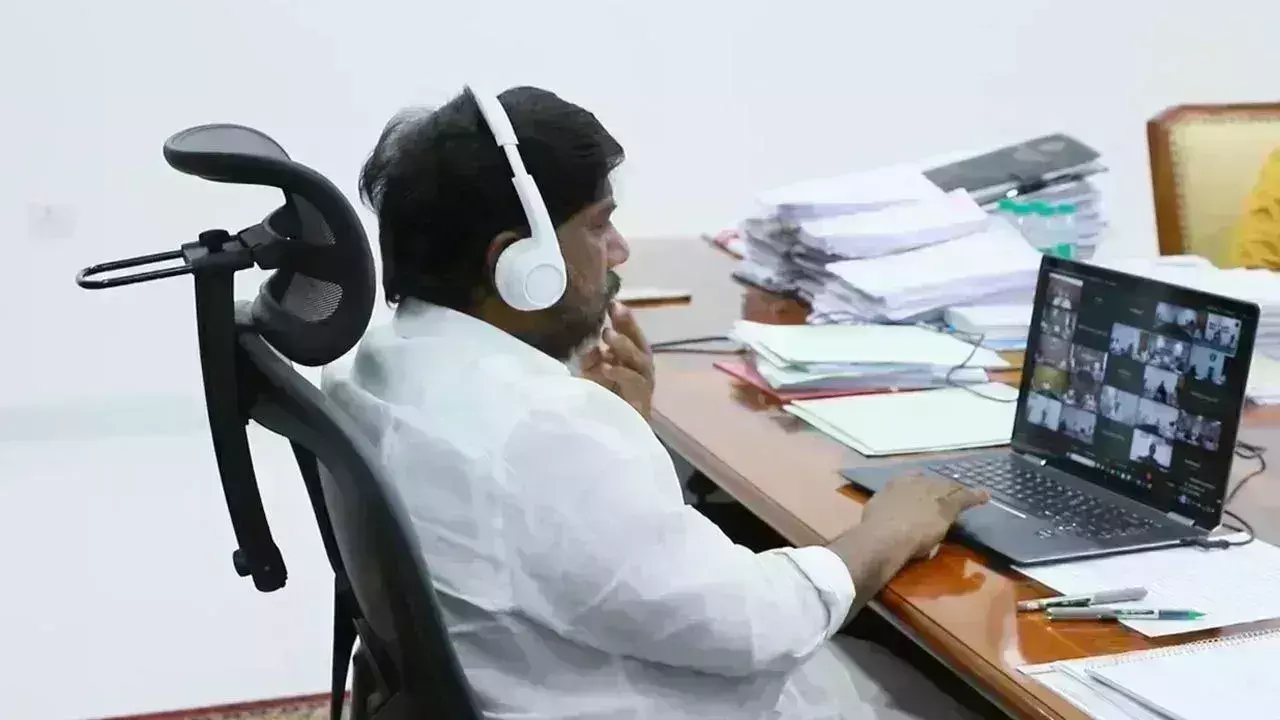 Bhatti Vikramarka:  సమగ్ర కులగణనను దేశమంతా గమనిస్తోంది : భట్టి విక్రమార్క Bhatti Vikramarka:  సమగ్ర కులగణనను దేశమంతా గమనిస్తోంది : భట్టి విక్రమార్క