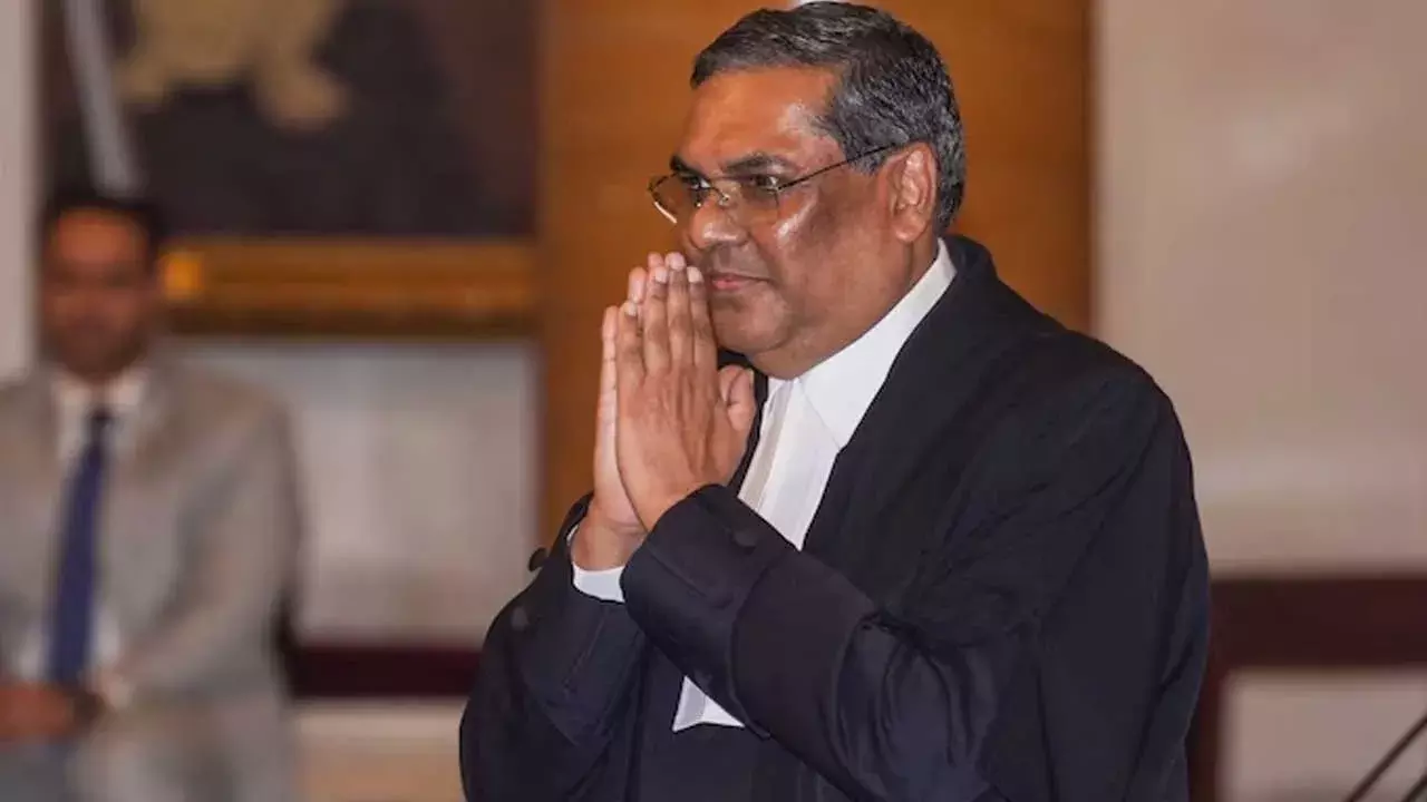 Chief Justice of India : సుప్రీం సీజేఐగా సంజీవ్ ఖన్నా ప్రమాణ స్వీకారం Chief Justice of India : సుప్రీం సీజేఐగా సంజీవ్ ఖన్నా ప్రమాణ స్వీకారం