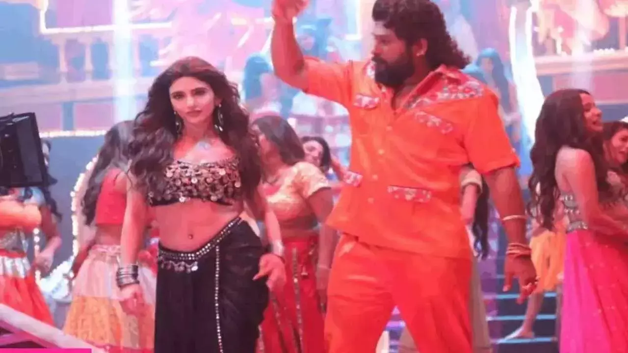 Tollywood : పుష్ప-2 లో శ్రీలీల రెమ్యునరేషన్ ఎంతో తెలుసా? Tollywood : పుష్ప-2 లో శ్రీలీల రెమ్యునరేషన్ ఎంతో తెలుసా?