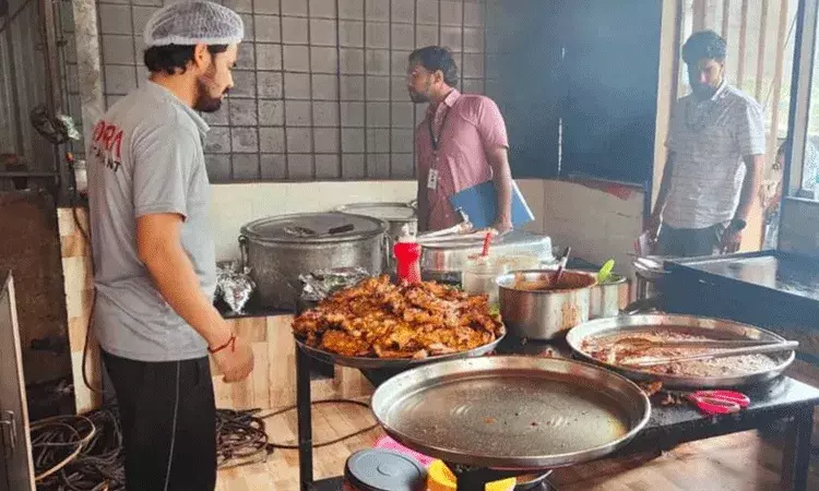 కేరళలో తయారవుతున్న 31 అసురక్షిత చిరుతిళ్లు.. గుర్తించిన FSSAI