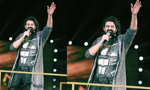 Prabhas :  రెబెల్ స్టార్ ప్రభాస్ నట జైత్రయాత్రకు 22 ఏళ్లు Prabhas :  రెబెల్ స్టార్ ప్రభాస్ నట జైత్రయాత్రకు 22 ఏళ్లు