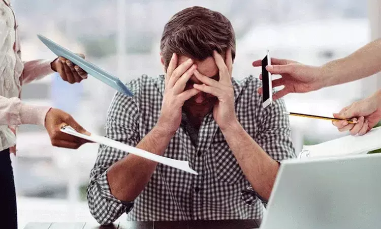 ఆఫీస్ వర్క్, వ్యక్తిగత జీవితం బ్యాలెన్స్ చేసుకోవడం కష్టంగా ఉందా.. అయితే ఈ చిన్న టిప్స్..