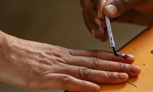 Jharkhand Election :  నేడు జార్ఖండ్లో తొలి దశ పోలింగ్.. Jharkhand Election :  నేడు జార్ఖండ్లో తొలి దశ పోలింగ్..