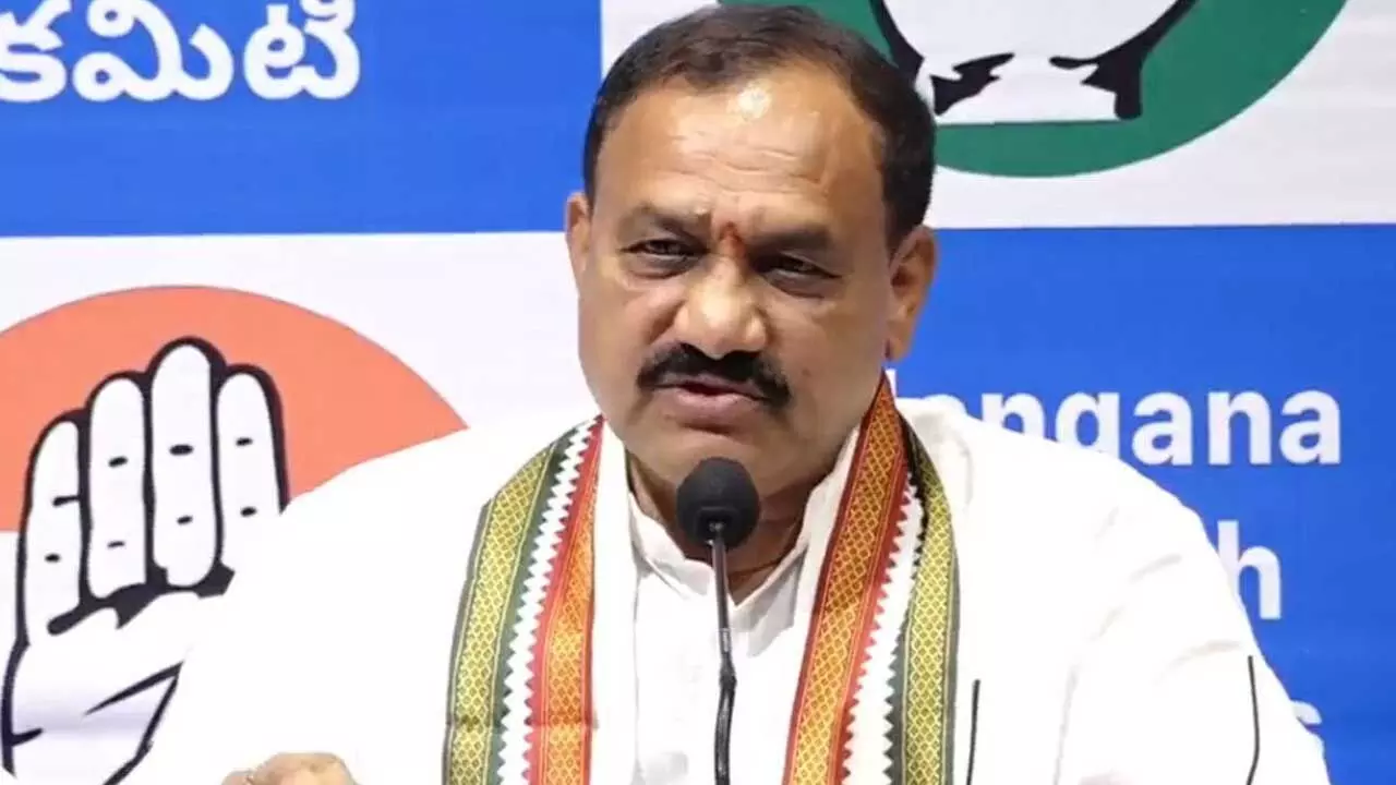 TG : కేటీఆర్ కు శిక్ష తప్పదు ... పక్కా ప్లాన్ ప్రకారమే దాడి : పీసీసీ చీఫ్ మహేశ్ కుమార్ గౌడ్ TG : కేటీఆర్ కు శిక్ష తప్పదు ... పక్కా ప్లాన్ ప్రకారమే దాడి : పీసీసీ చీఫ్ మహేశ్ కుమార్ గౌడ్
