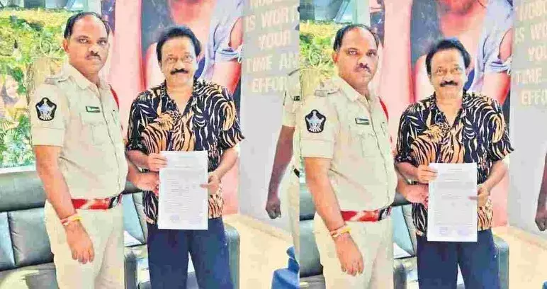 AP: సోషల్ మీడియా వికృతకాండపై పోలీసుల ఉక్కుపాదం