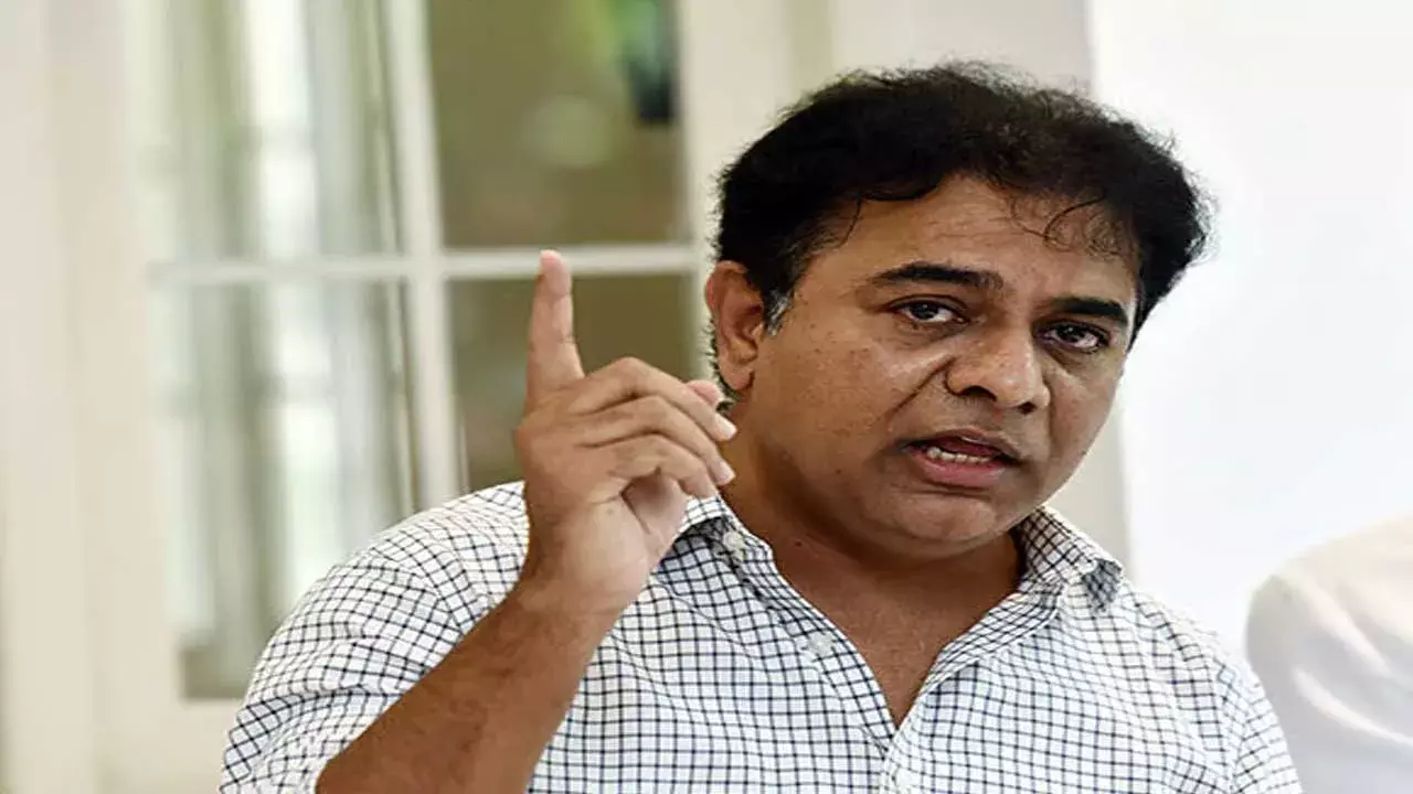 KTR : జైలుకు వెళ్లొచ్చాక పోరాటం కొనసాగిస్తా.. కేటీఆర్ హాట్ కామెంట్ KTR : జైలుకు వెళ్లొచ్చాక పోరాటం కొనసాగిస్తా.. కేటీఆర్ హాట్ కామెంట్
