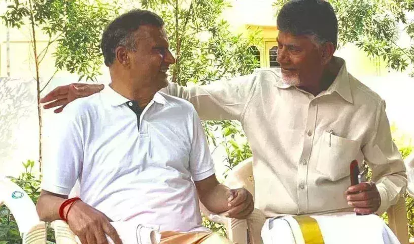 Nara Ramamurthy Naidu: సోదరుని ఆరోగ్య పరిస్థితి విషమం.. చంద్రబాబు మహారాష్ట్ర పర్యటన రద్దు Nara Ramamurthy Naidu: సోదరుని ఆరోగ్య పరిస్థితి విషమం.. చంద్రబాబు మహారాష్ట్ర పర్యటన రద్దు