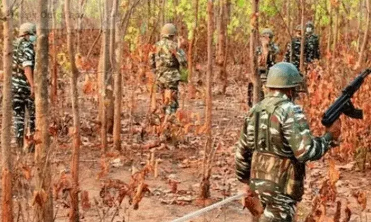 ఛత్తీస్గఢ్ ఎన్కౌంటర్.. ఐదుగురు నక్సల్స్ హతం ఛత్తీస్గఢ్ ఎన్కౌంటర్.. ఐదుగురు నక్సల్స్ హతం