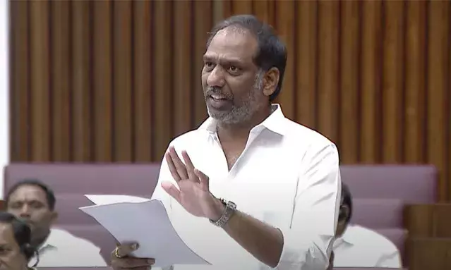 AP: సాకు మోటార్లకు స్మార్ట్ మీటర్లు బిగించే ప్రసక్తే లేదు AP: సాకు మోటార్లకు స్మార్ట్ మీటర్లు బిగించే ప్రసక్తే లేదు
