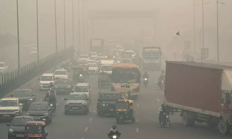 Delhi pollution: కృత్రిమ వర్షాలు కురిపించాలని కేంద్రాన్ని కోరుతున్న ఆప్ ప్రభుత్వం