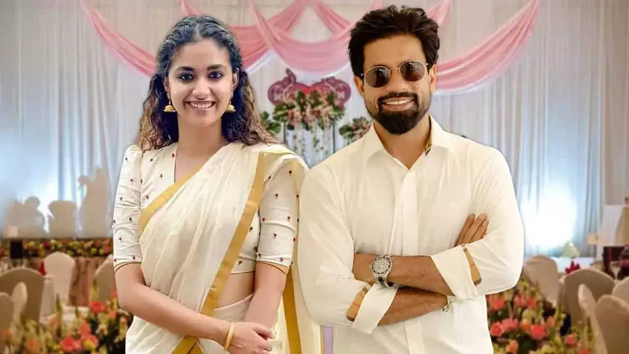 Keerthy Suresh : చిన్ననాటి మిత్రుడుతో పెళ్లి పీటలు ఎక్కబోతున్న కీర్తి సురేశ్‌