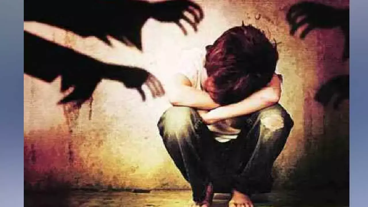 Hyderabad : బాలుడిపై లైంగికదాడికి యత్నించిన పండ్ల వ్యాపారి