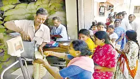Ration Cards: భారీగా రేషన్ కార్డులు రద్దు.. ప్రభుత్వం సంచలన నిర్ణయం