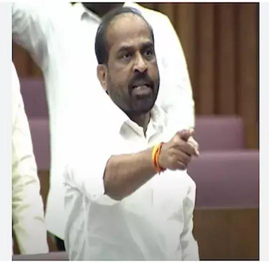 AP: ఏపీ శాసనమండలిలో దుమారం AP: ఏపీ శాసనమండలిలో దుమారం