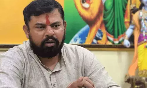 TG : వావర్ దర్గాకు అయ్యప్ప స్వాములు వెళ్లొద్దు..రాజాసింగ్ సంచలన ప్రకటన