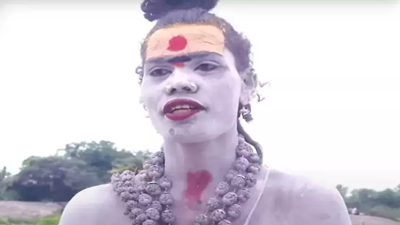 Aghori : మహరాష్ట్రలో అఘోరీకి ఫుల్ సెక్యూరిటీ Aghori : మహరాష్ట్రలో అఘోరీకి ఫుల్ సెక్యూరిటీ