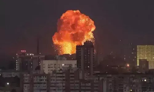 Russia - Ukraine War : మూడో ప్రపంచ యుద్ధం మొదలైంది : వాలెరీ జలుజ్నీ Russia - Ukraine War : మూడో ప్రపంచ యుద్ధం మొదలైంది : వాలెరీ జలుజ్నీ