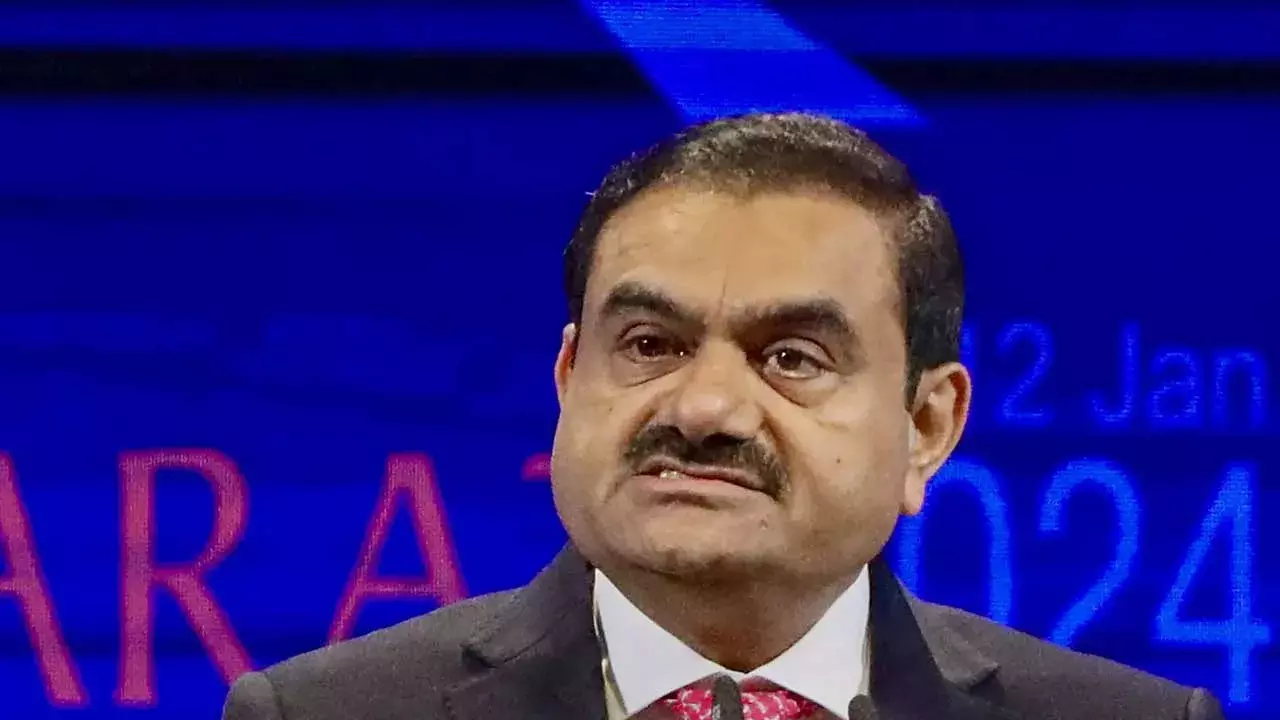 TG : అదానీకి అంగుళం భూమి కూడా ఇవ్వలేదు.. పీసీసీ క్లారిటీ