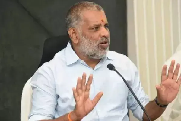 Chevireddy : మాజీ ఎమ్మెల్యే చెవిరెడ్డి భాస్కర్ రెడ్డిపై పోక్సో కేసు నమోదు Chevireddy : మాజీ ఎమ్మెల్యే చెవిరెడ్డి భాస్కర్ రెడ్డిపై పోక్సో కేసు నమోదు