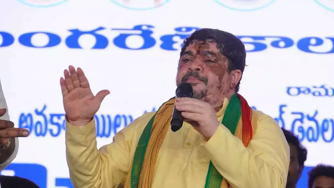 Minister Ponnam : బీఆర్ఎస్..బీజేపీకి బీటీమ్..ఈ రెండు పార్టీలు ఢిల్లీలో దోస్తీ : మంత్రి పొన్నం Minister Ponnam : బీఆర్ఎస్..బీజేపీకి బీటీమ్..ఈ రెండు పార్టీలు ఢిల్లీలో దోస్తీ : మంత్రి పొన్నం