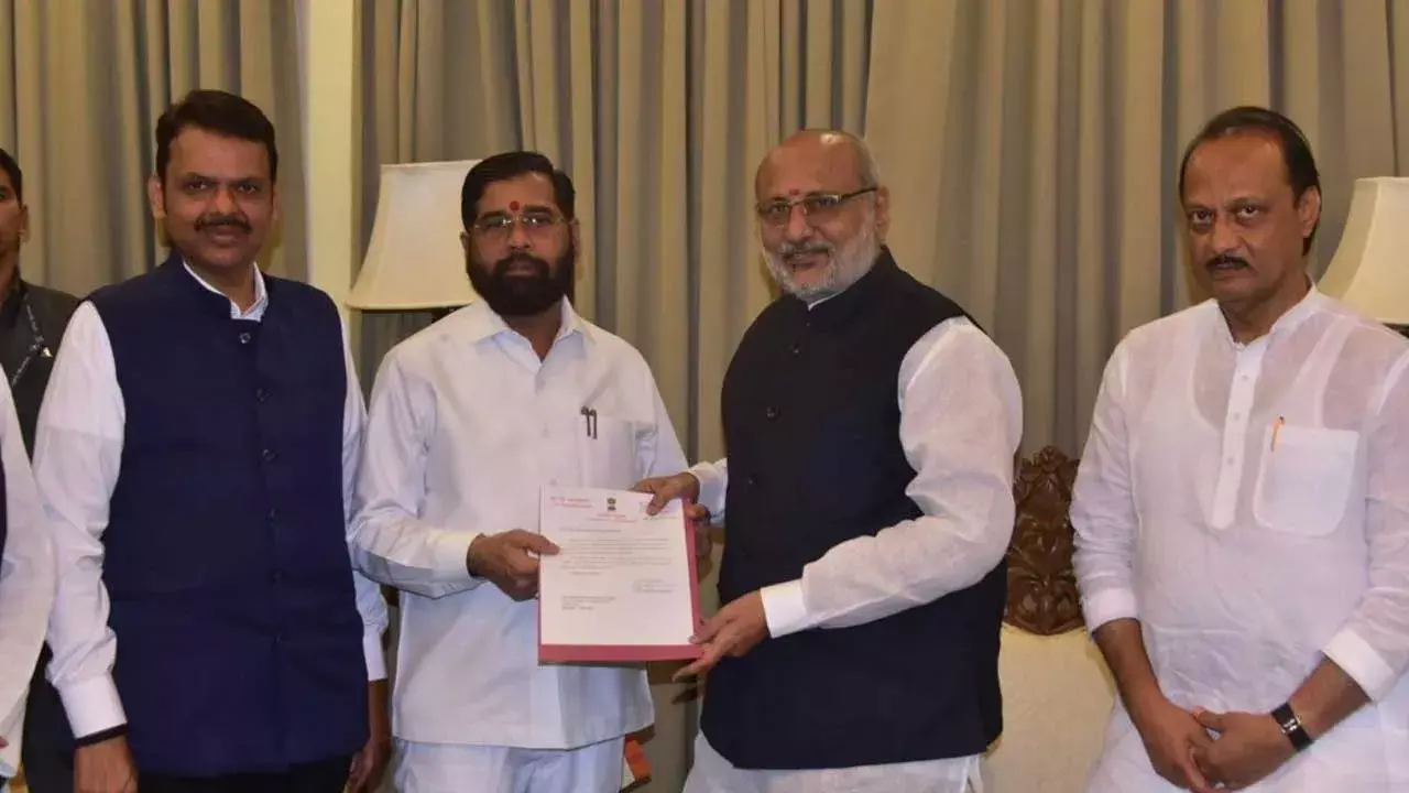 Maharashtra CM : సీఎం పదవికి షిండే రాజీనామా Maharashtra CM : సీఎం పదవికి షిండే రాజీనామా