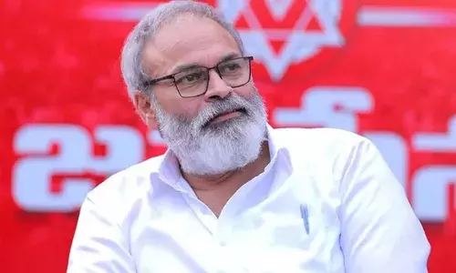 Naga Babu : ఎంపీ కానున్న నాగబాబు..? టీడీపీ-జనసేన ఖాతాలోకి వైసీపీ సీట్లు Naga Babu : ఎంపీ కానున్న నాగబాబు..? టీడీపీ-జనసేన ఖాతాలోకి వైసీపీ సీట్లు