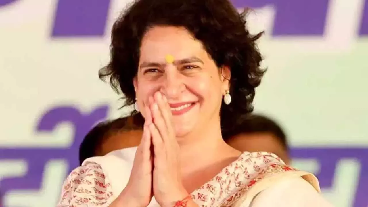 Priyanka Gandhi : ప్రియాంక గాంధీ వాద్రా అనే నేను... Priyanka Gandhi : ప్రియాంక గాంధీ వాద్రా అనే నేను...
